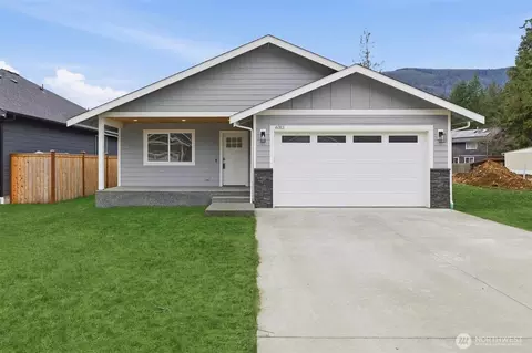 6311 Bearpaw Ct, Maple Falls, WA 98266