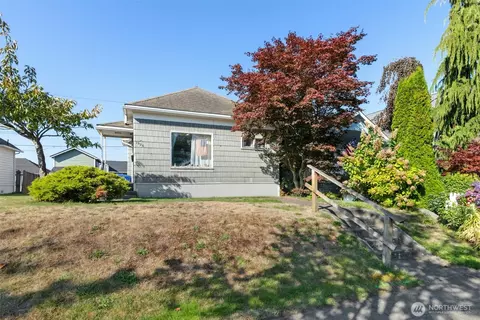 Exterior - 1926 Colby Ave, Everett, WA 98201 photo 8 of 8