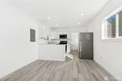 Other - 1926 Colby Ave, Everett, WA 98201 photo 2 of 11