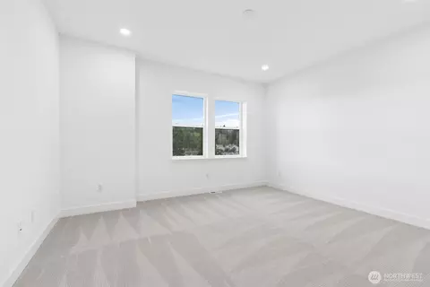 Bedroom - 18805 99th Ct NE #C, Bothell, WA 98011 photo 6 of 8