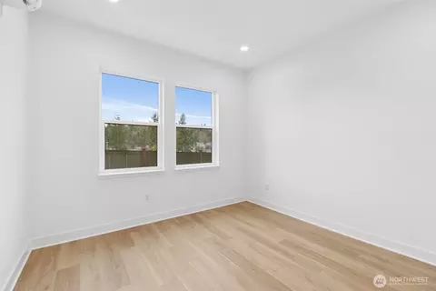 Bedroom - 18805 99th Ct NE #C, Bothell, WA 98011 photo 7 of 8
