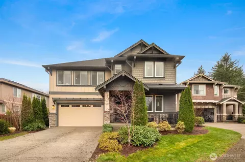 622 Mt Teneriffe Dr SE, North Bend, WA 98045