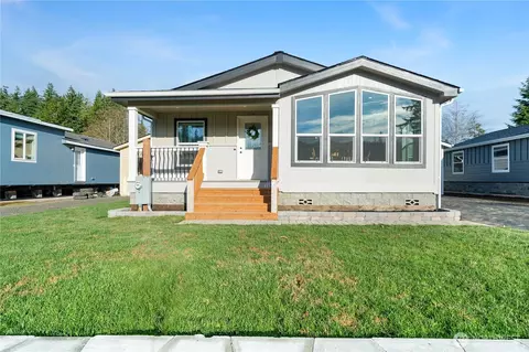 1019 Stanford Dr #67, Cosmopolis, WA 98537