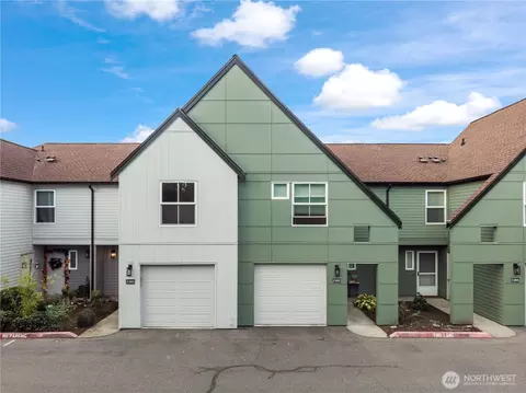23907 67th Pl S #C102, Kent, WA 98032