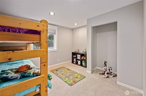 Bedroom - 1726 63rd St SE, Everett, WA 98203 photo 2 of 2