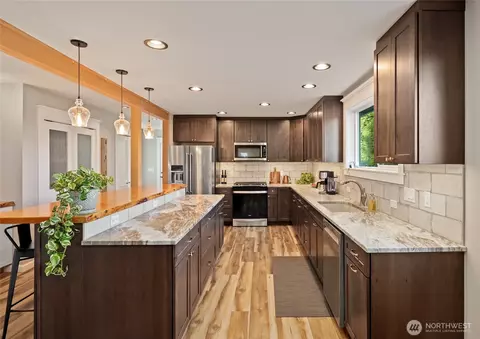 Kitchen - 1726 63rd St SE, Everett, WA 98203 photo 1 of 5