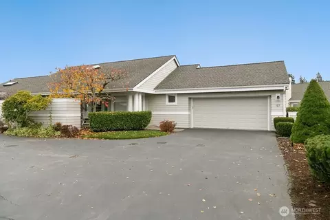 97 Martingale Pl, Port Ludlow, WA 98365
