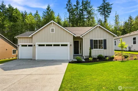31 Mccartney Peak Ln #76, Port Ludlow, WA 98365