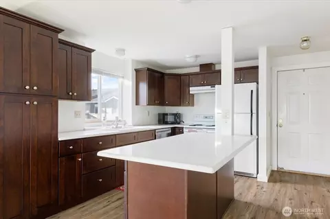 537 NEllis Way #A202, Oak Harbor, WA 98277