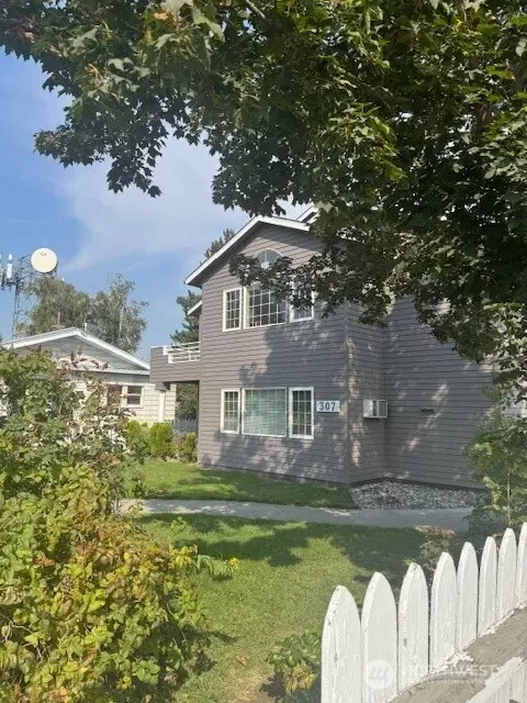 307 Ash St S #1-4, Omak, WA 98841