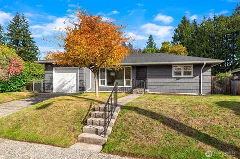 11346 Bartlett Ave NE, Seattle, WA 98125