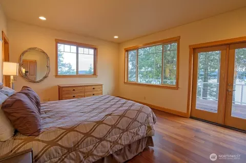 Bedroom - 3729 W Sequim Bay Rd, Sequim, WA 98382 photo 1 of 6