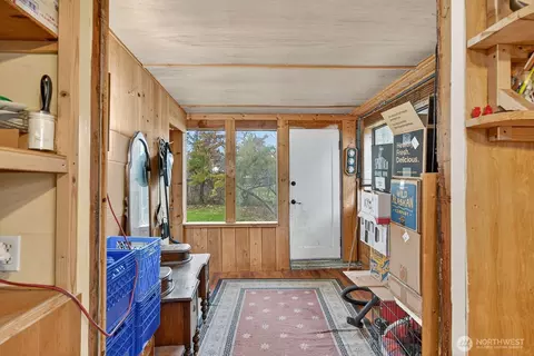 Entry Way - 7554 Nooksack Rd, Everson, WA 98247 photo 2 of 2
