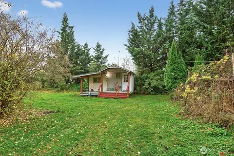 Exterior - 7554 Nooksack Rd, Everson, WA 98247 photo 9 of 12