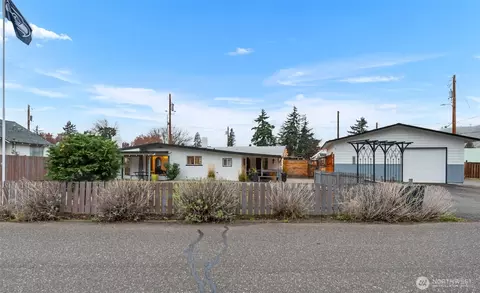 211 Riverfront Dr, Cashmere, WA 98815