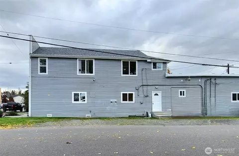 Exterior - 1502 Walnut St, Everett, WA 98201 photo 3 of 3