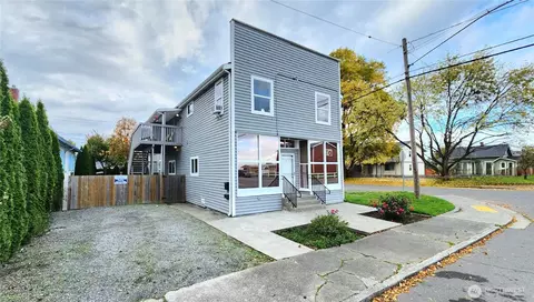 Exterior - 1502 Walnut St, Everett, WA 98201 photo 1 of 3