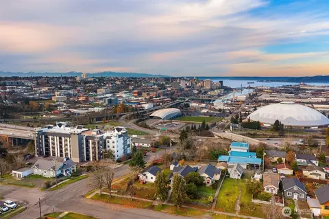 View/Area - 403 E Wright Ave, Tacoma, WA 98404 photo 8 of 9