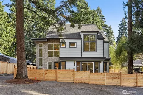 13746 Stone Ave N, Seattle, WA 98133