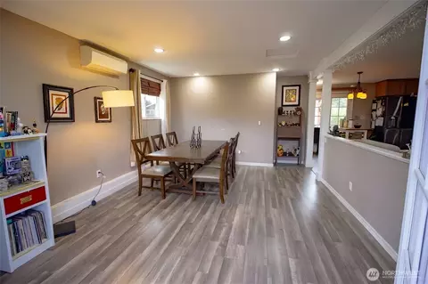 Dining - 151 Valley View Dr, Sequim, WA 98382 photo 2 of 3