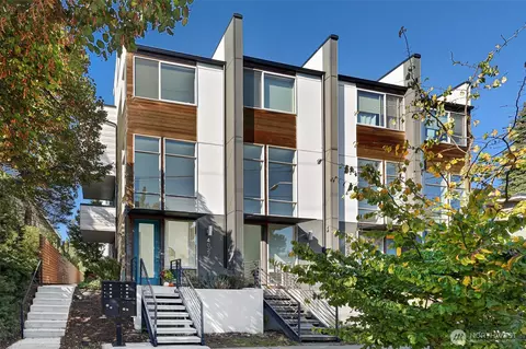 4027 California Ave SW #D, Seattle, WA 98116