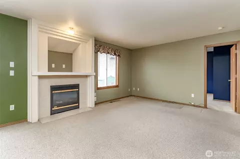 Living - 1609 200th Street Ct E, Spanaway, WA 98387 photo 7 of 7