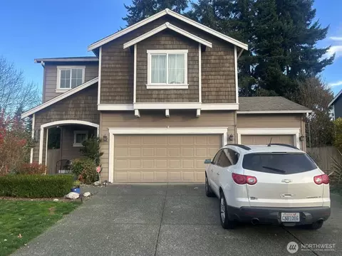 437 20th St NW, Puyallup, WA 98371