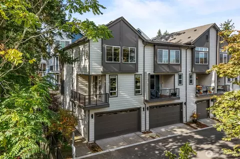 18791 67th Dr NE #6, Kenmore, WA 98028