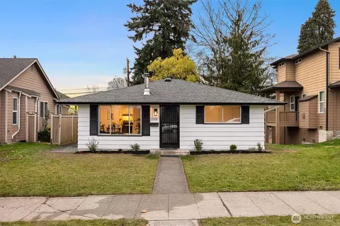 2108 Summit Ave #3, Everett, WA 98201