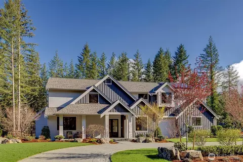 43592 SE 145th Pl, North Bend, WA 98045