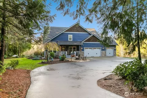 6401 Buckshot Pl NW, Seabeck, WA 98380
