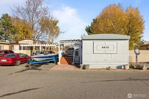 6630 Nelson St, West Richland, WA 99353