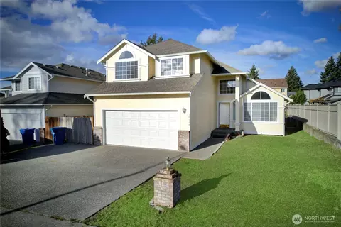 10124 SE 243rd St, Kent, WA 98030