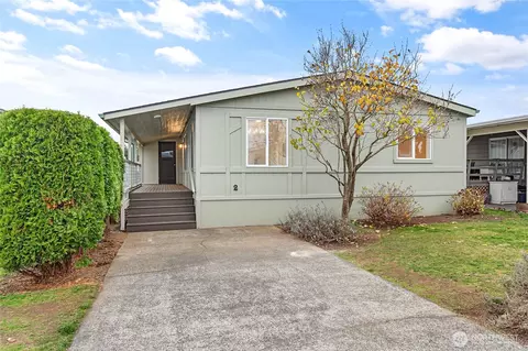 7343 Hannegan Rd #2, Lynden, WA 98264