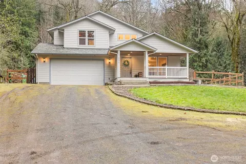 156 N Alder Ln, Port Angeles, WA 98362