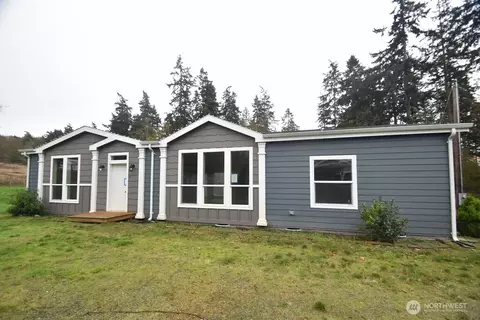 4256 Northgate Dr, Oak Harbor, WA 98277