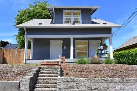 408 9th Ave SE, Olympia, WA 98501