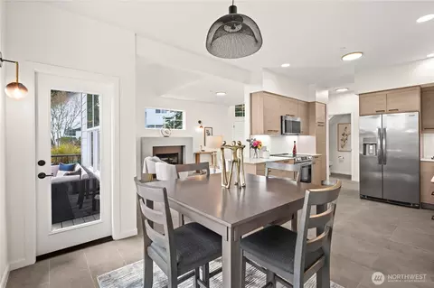 Dining - 23202 Fitzgerald Rd #2, Bothell, WA 98021 photo 1 of 1