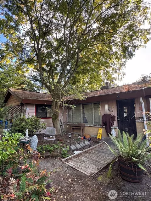 23324 97th Ave W, Edmonds, WA 98020
