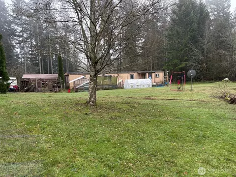 Exterior - 311 E Murray Rd, Grapeview, WA 98546 photo 6 of 6