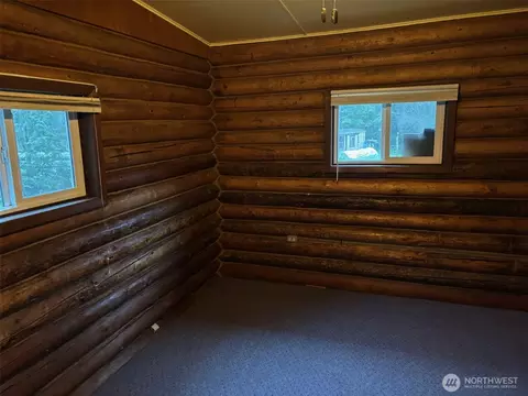 Bedroom - 311 E Murray Rd, Grapeview, WA 98546 photo 2 of 4