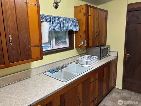 Kitchen - 311 E Murray Rd, Grapeview, WA 98546 photo 1 of 2