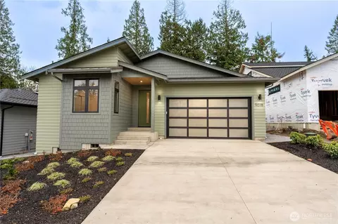 9078 Sea Mist Ln, Blaine, WA 98230