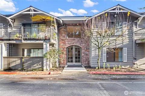 8021 234th St SW #210, Edmonds, WA 98026