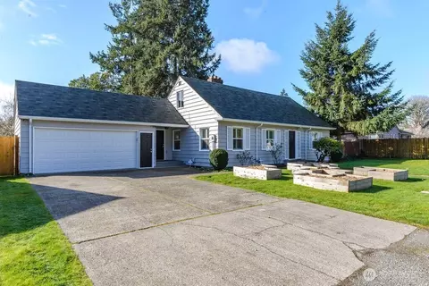 814 117th St S, Tacoma, WA 98444