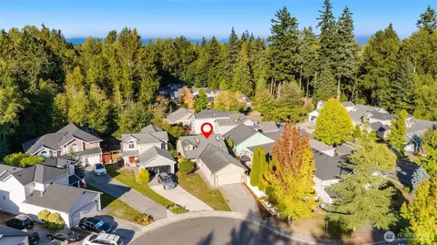8229 1st St SE, Lake Stevens, WA 98258