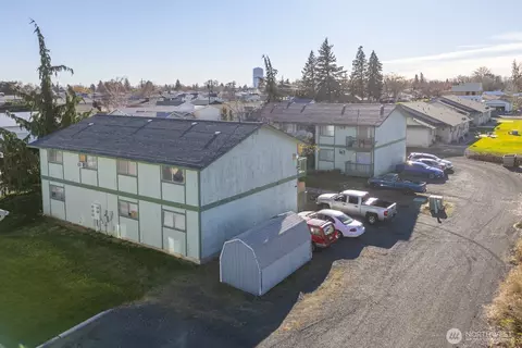 231 NE St, Ephrata, WA 98823