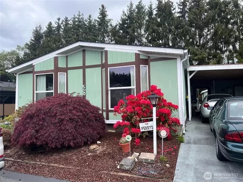 2015 24th St #10, Bellingham, WA 98225