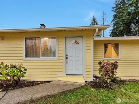 30621 8th Pl S, Federal Way, WA 98003