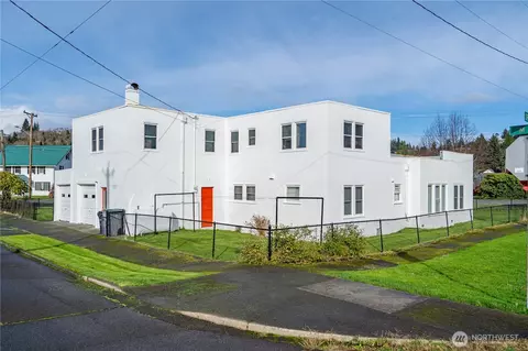 304 Emerson Ave, Hoquiam, WA 98550